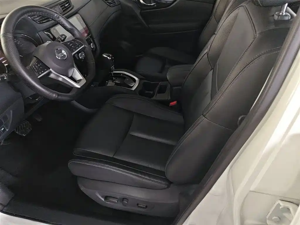 Nissan X-Trail 2020 — фото 11