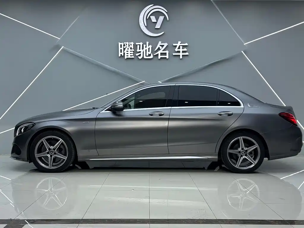 Mercedes-Benz C-Class 2018