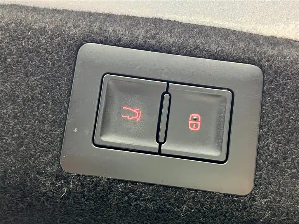 BYD Seal 2022 — фото 12
