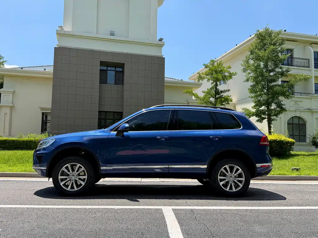 Volkswagen Touareg 2016