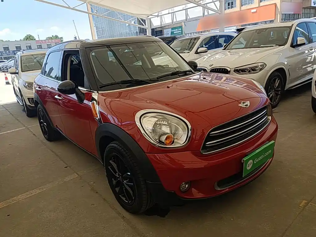 MINI Countryman 2016