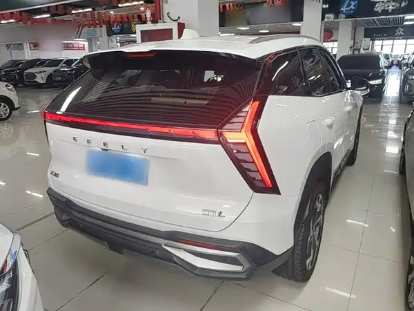 Geely Boyue L 2023