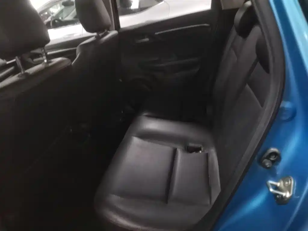 Honda Fit 2018 — фото 17