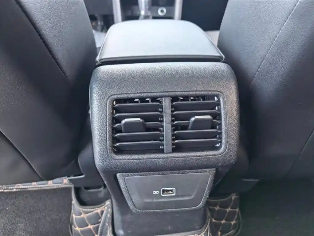 Jetta VS7 2022