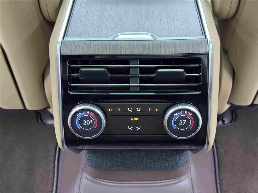 Land Rover Range Rover 2025 — фото 14