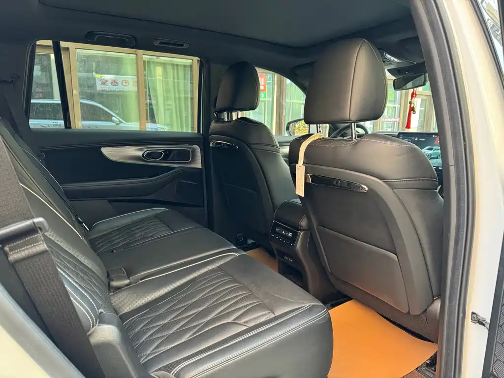 GAC Motor Trumpchi GS8 2023 — фото 10