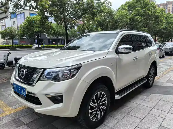 Nissan Terra 2023