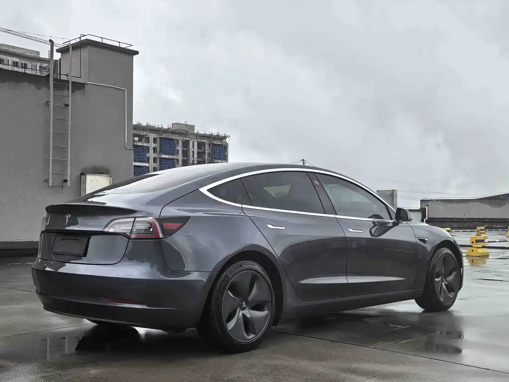 Tesla Model 3 2020 — фото 5