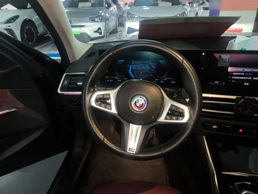 BMW i3 2023 — фото 11