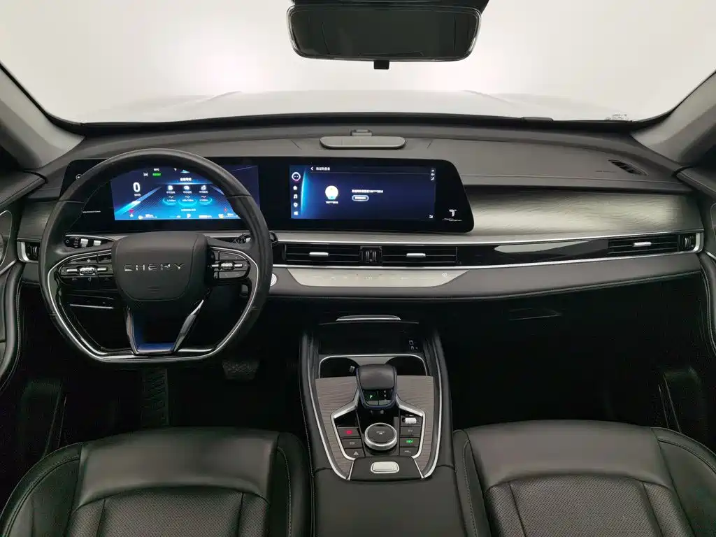 Chery Tiggo 8 PRO New Energy 2023 — фото 5
