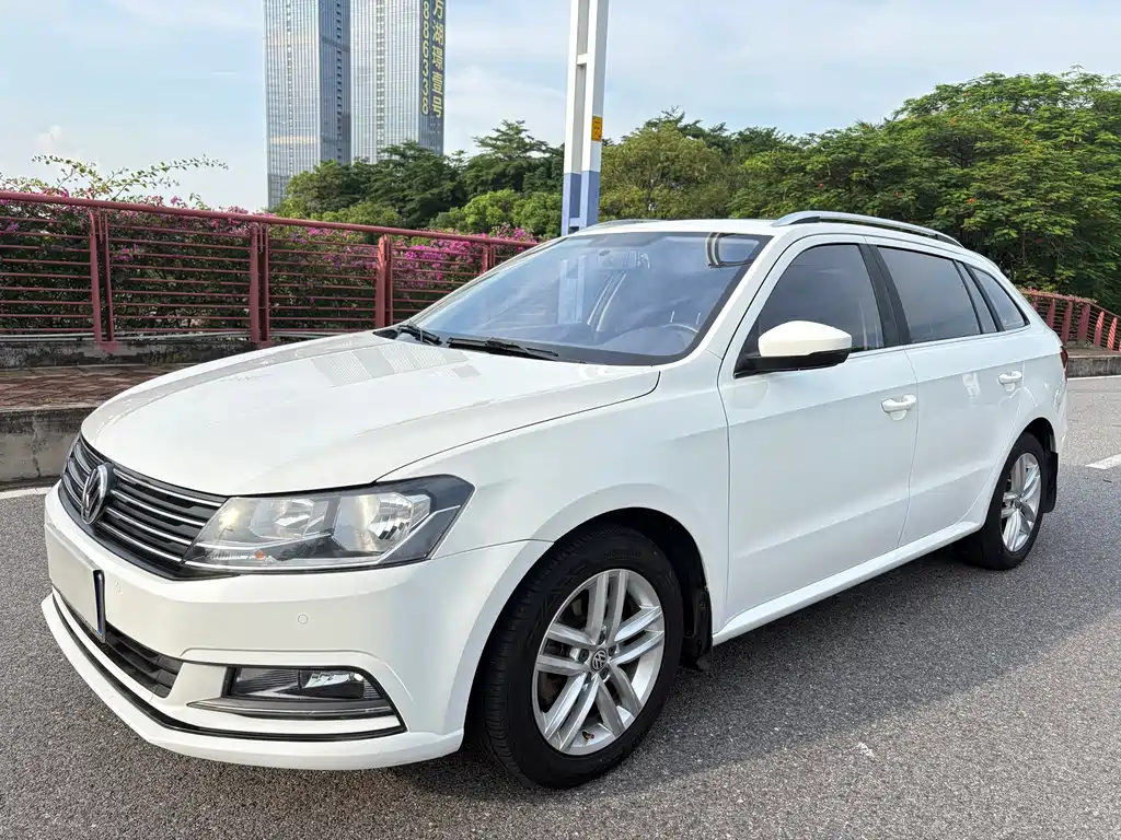 Volkswagen Gran Lavida 2017