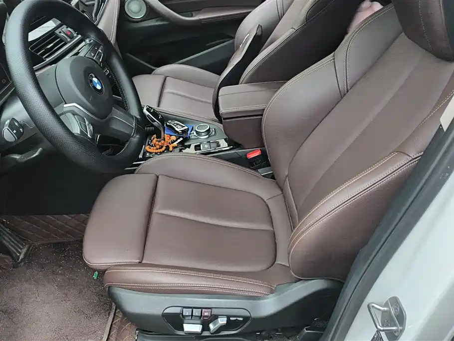 BMW X2 2022 — фото 9