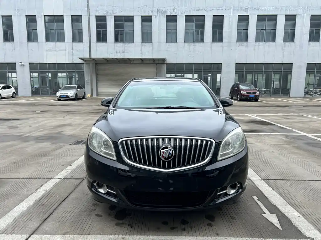 Buick Excelle 2014 — фото 2