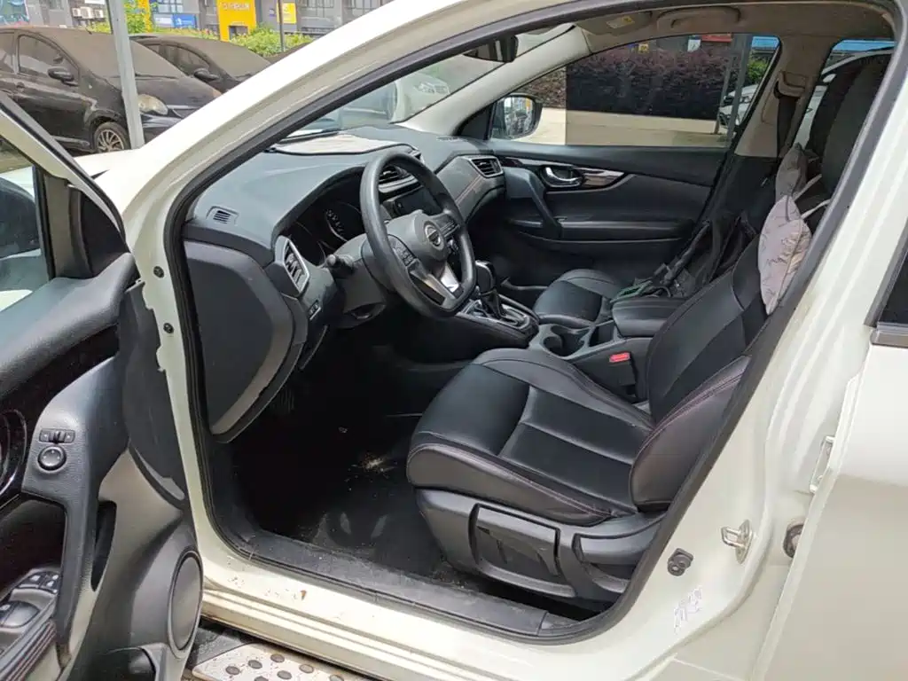 Nissan Qashqai 2023 — фото 15