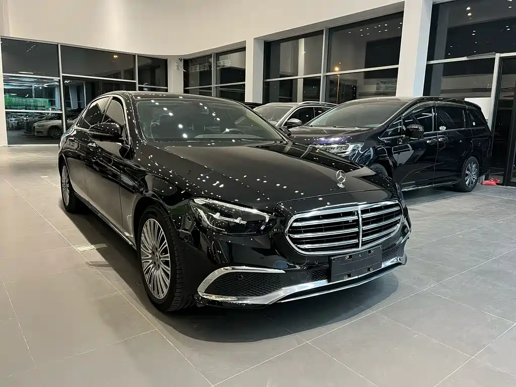 Mercedes-Benz E-Class 2020 — фото 3