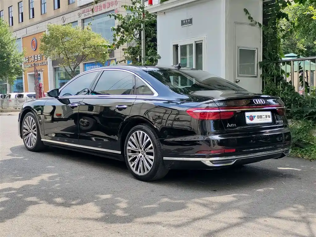 Audi A8 2019