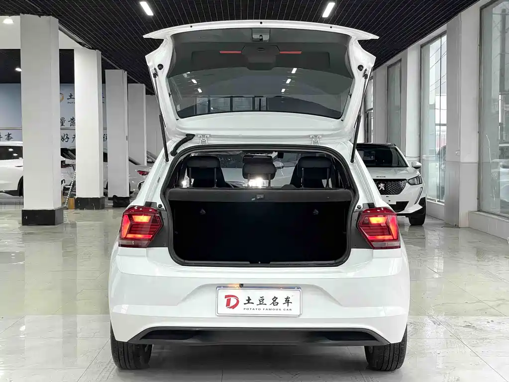 Volkswagen Polo 2023 — фото 16