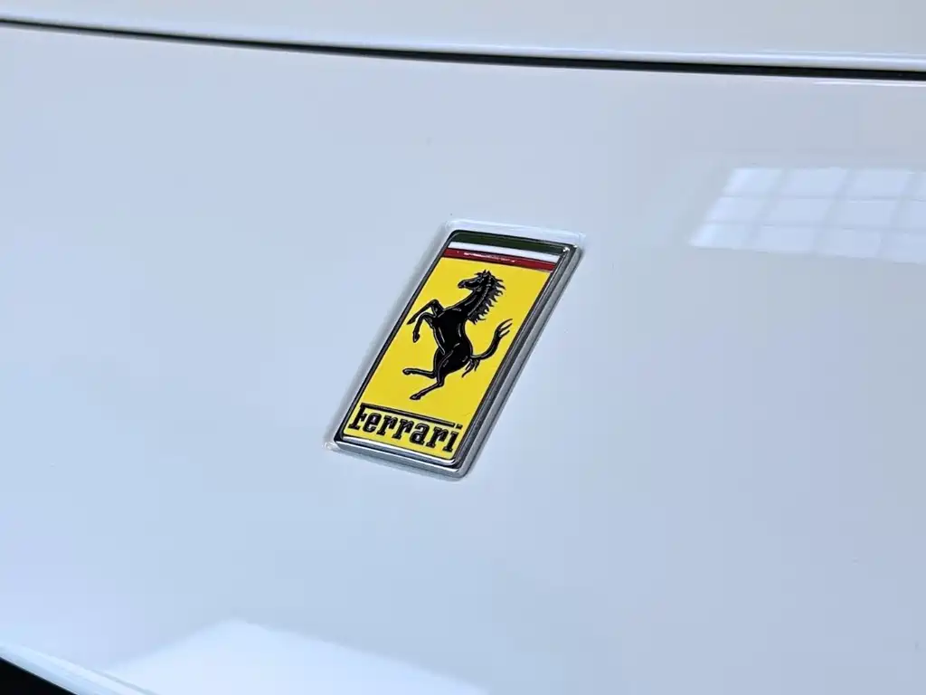 Ferrari Purosangue — фото 12