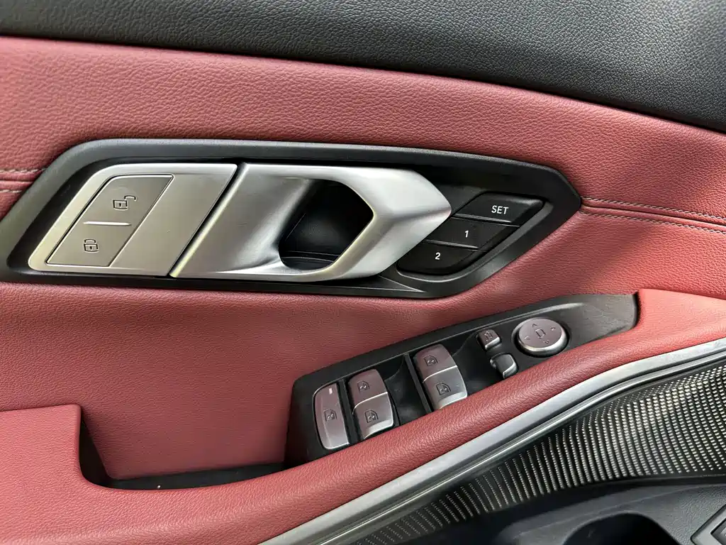 BMW 3 Series 2022 — фото 16
