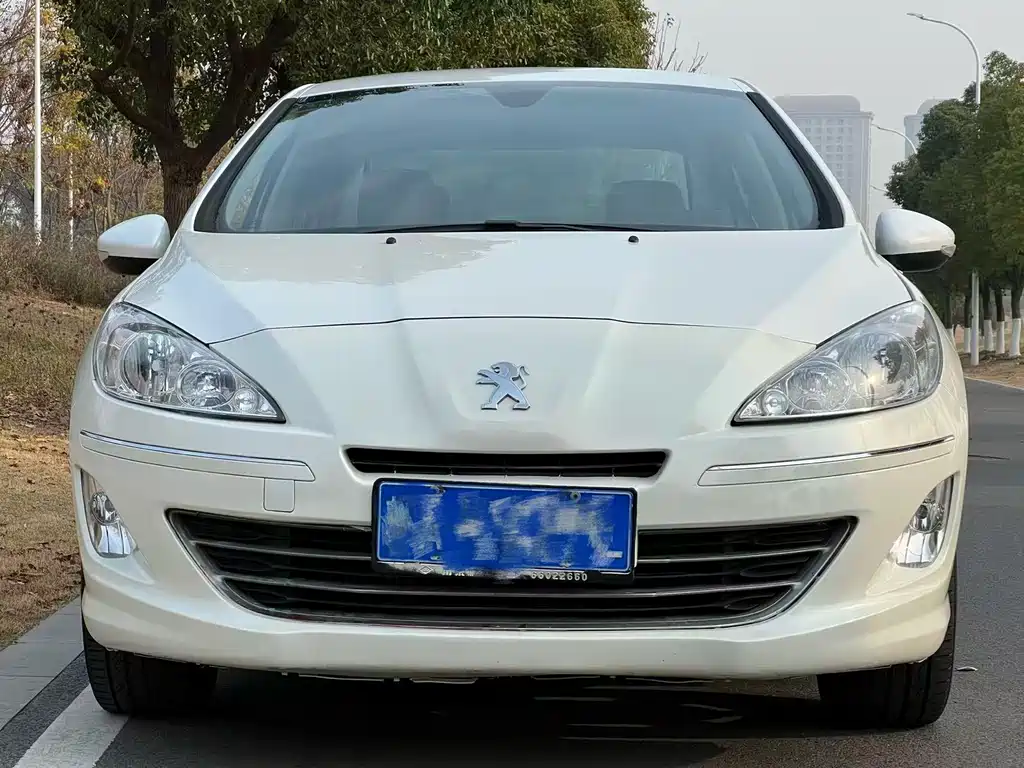 Peugeot 408 2014 — фото 2