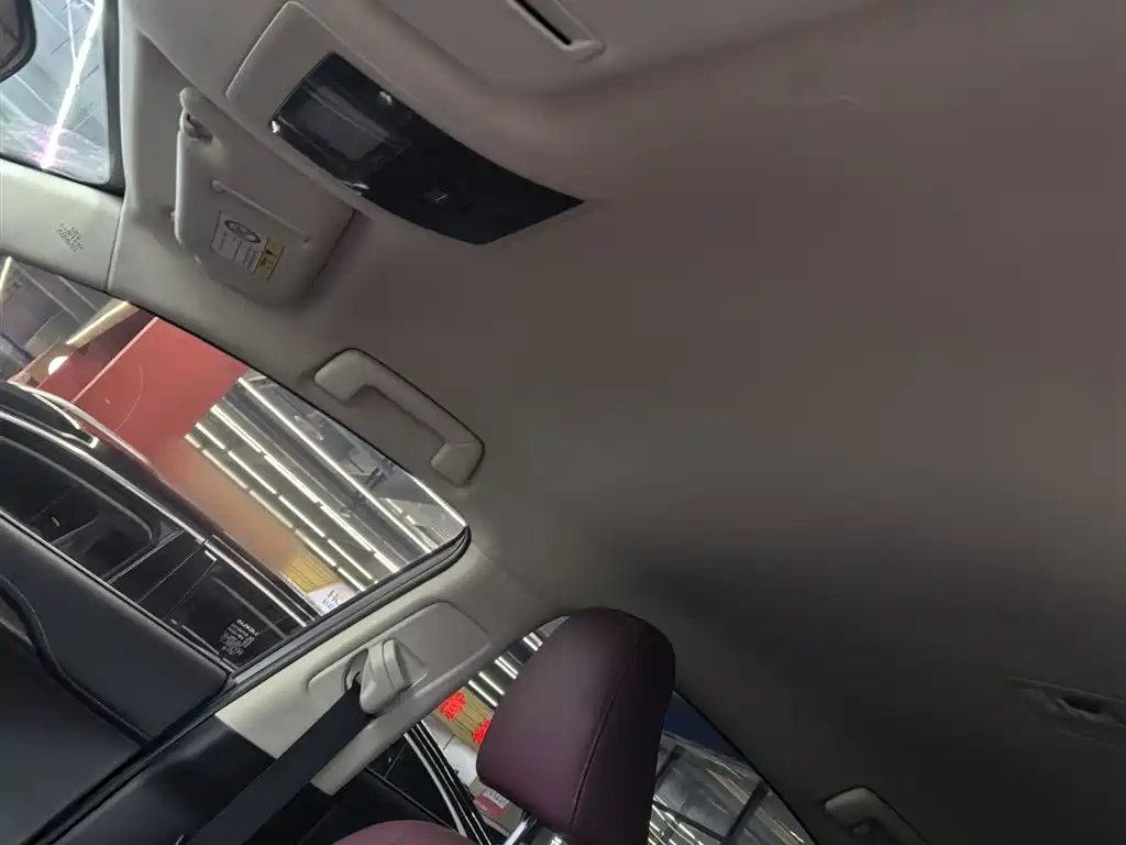 Lexus NX 2021 — фото 13