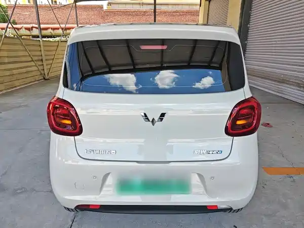 Wuling Hongguang MINIEV 2025