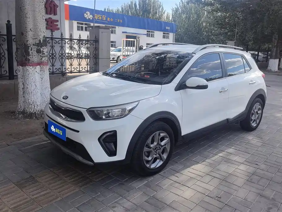 Kia KX1 2019 — фото 1