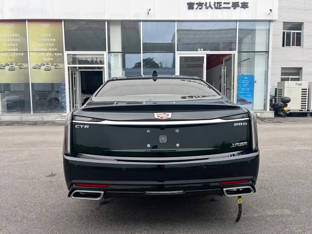 Cadillac CT6 2026 — фото 15