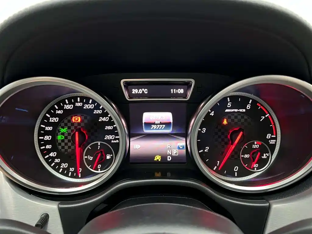 Mercedes-Benz GLE AMG 2018 — фото 22