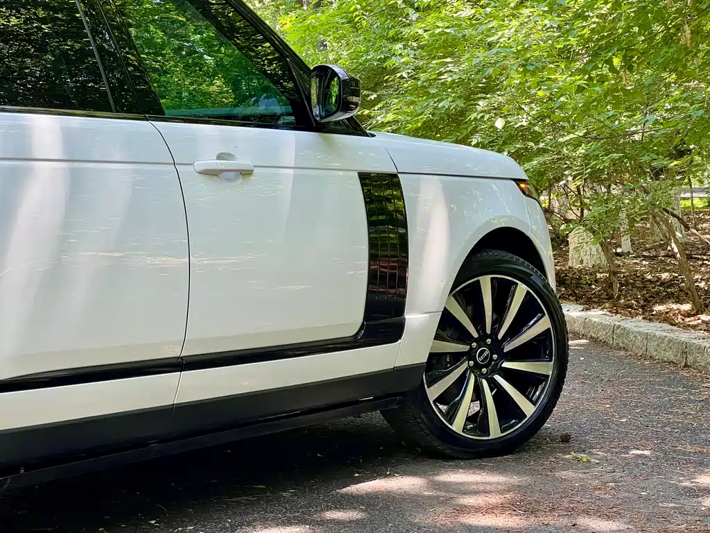 Land Rover Range Rover 2020 — фото 17