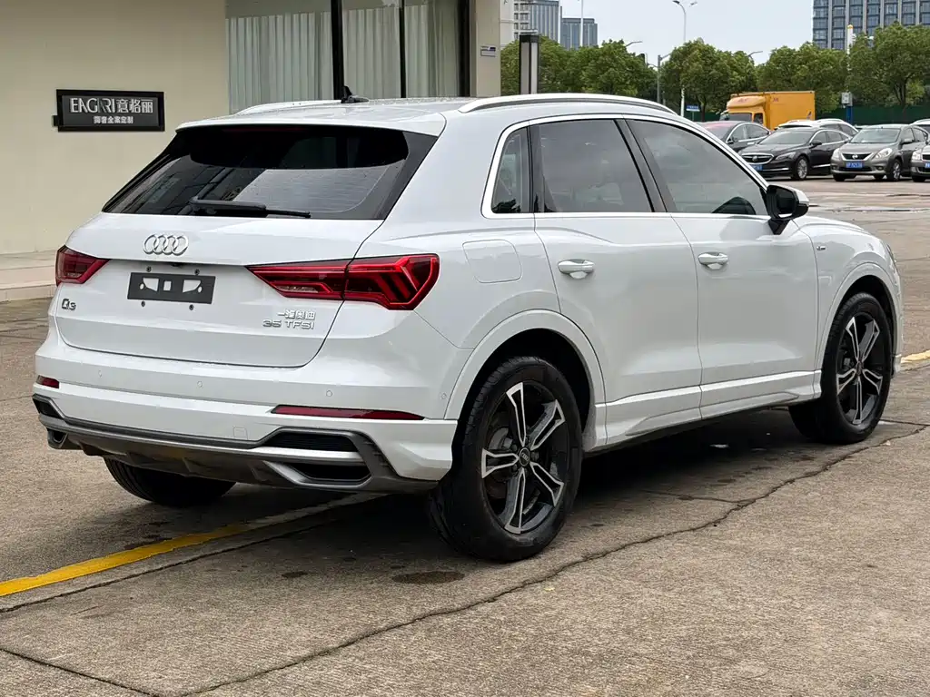 Audi Q3 2022