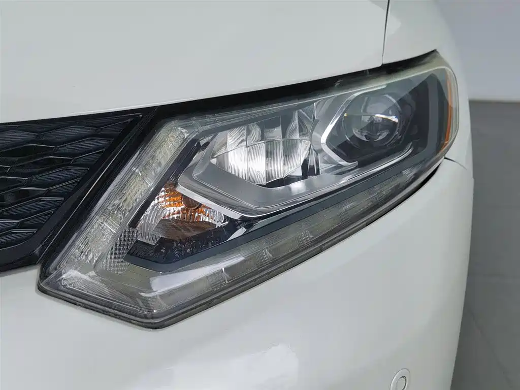Nissan X-Trail 2014