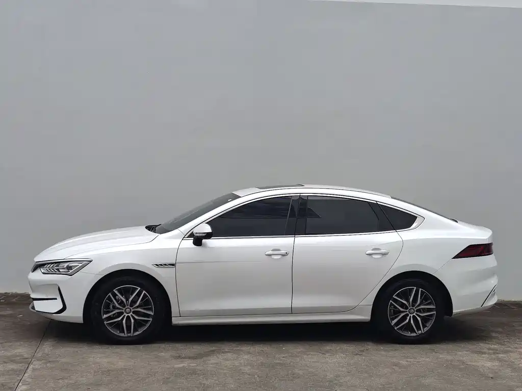 BYD Qin PLUS 2021 — фото 5