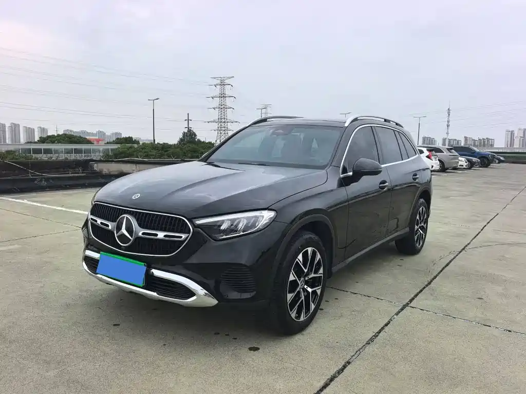 Mercedes-Benz GLC 2024