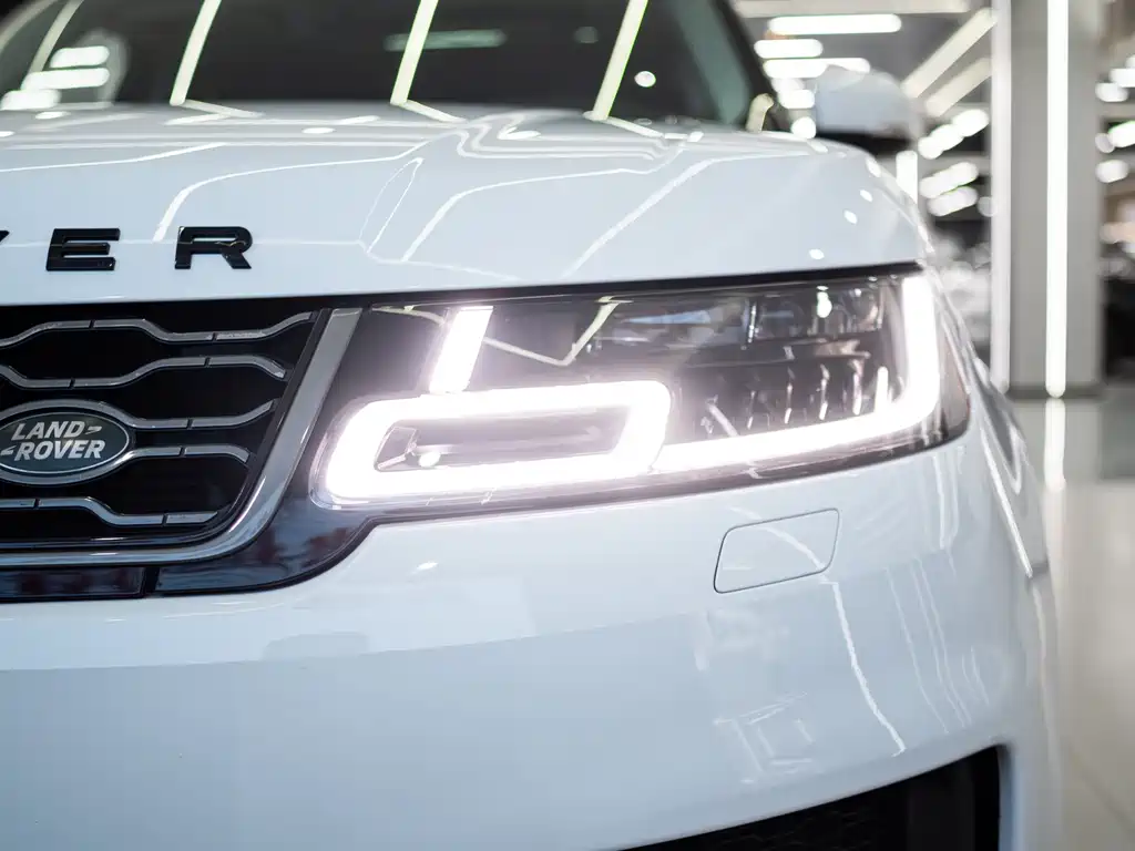 Land Rover Sport 2018 — фото 6