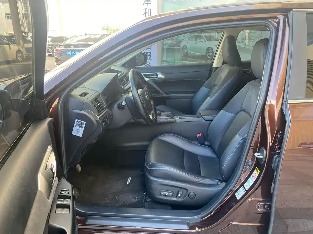 Lexus CT 2018