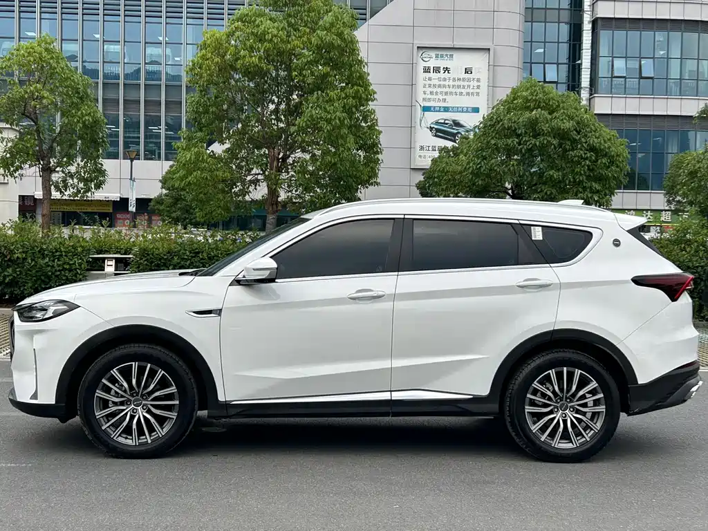 Jetour X70 PLUS 2024