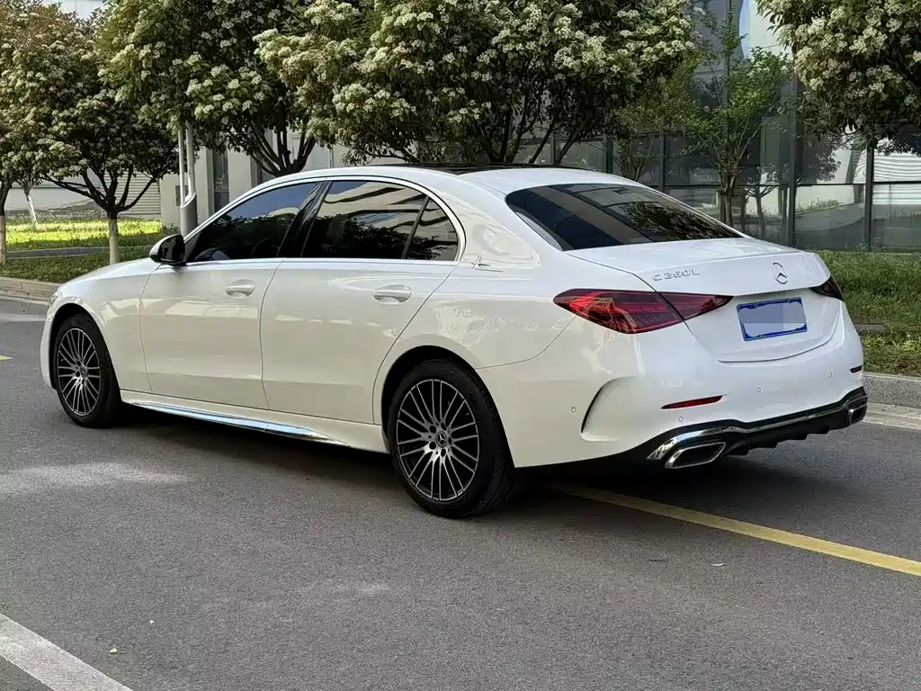 Mercedes-Benz C-Class 2022 — фото 6