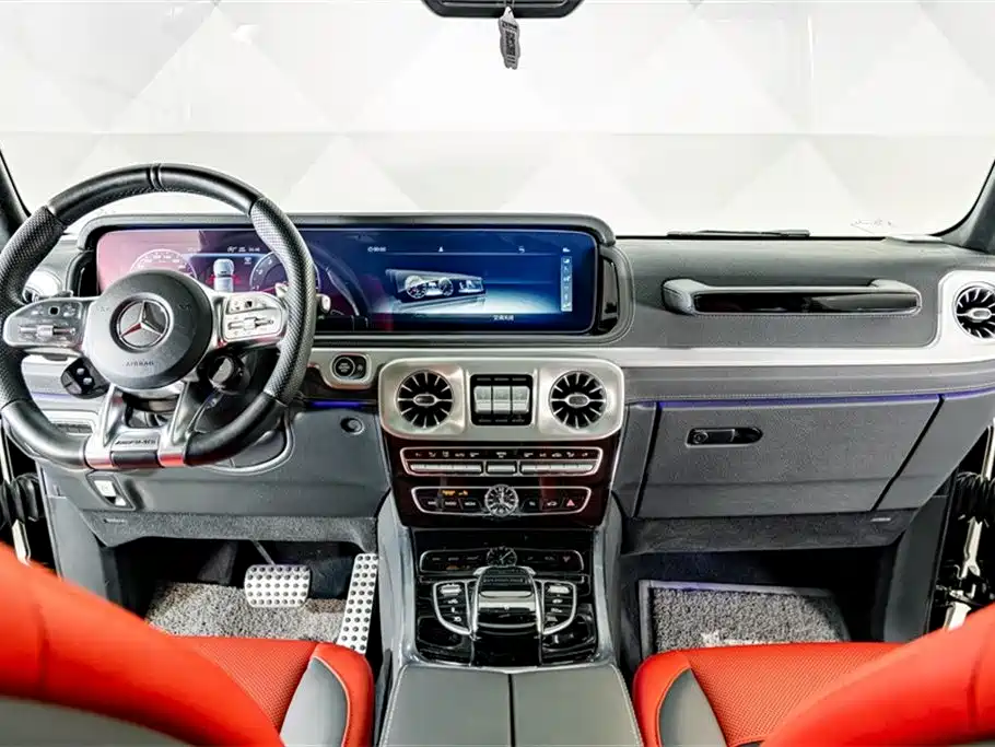 Mercedes-Benz G-Class AMG 2020 — фото 13