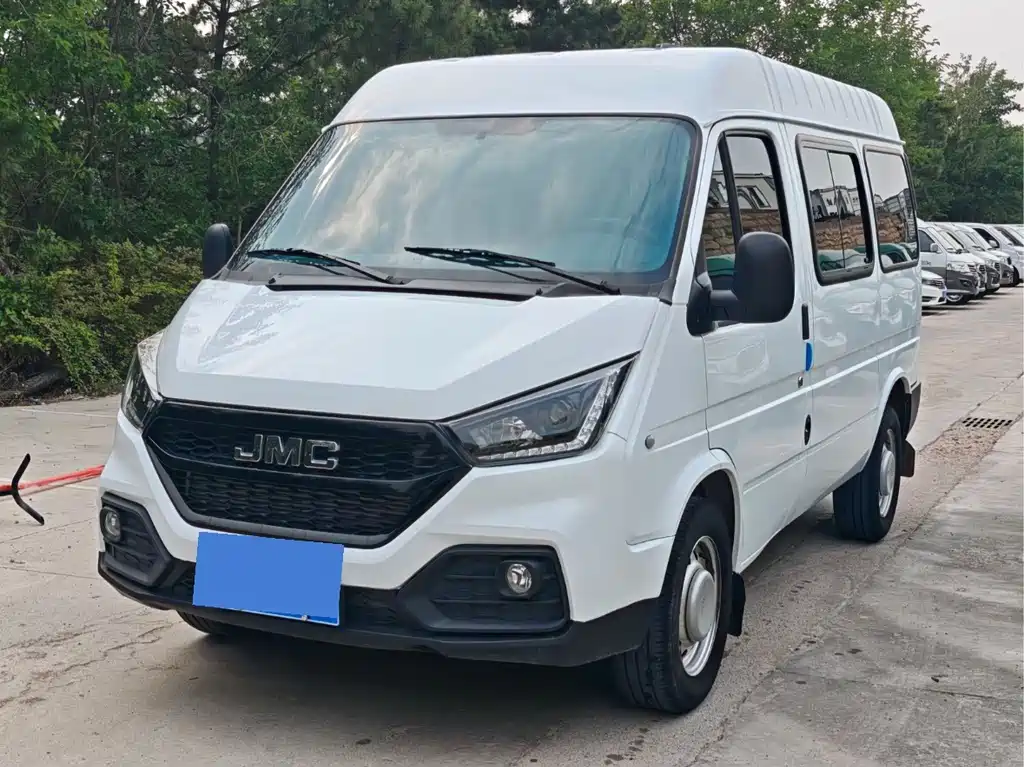 JMC Tesla 2022