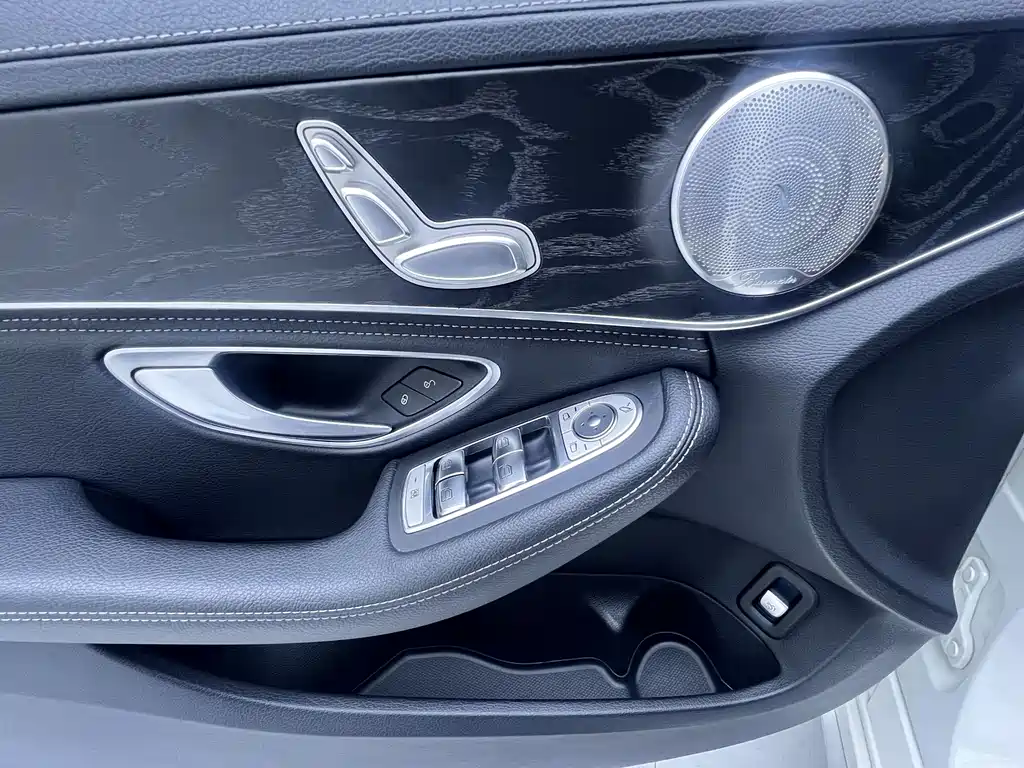 Mercedes-Benz C-Class 2020 — фото 21
