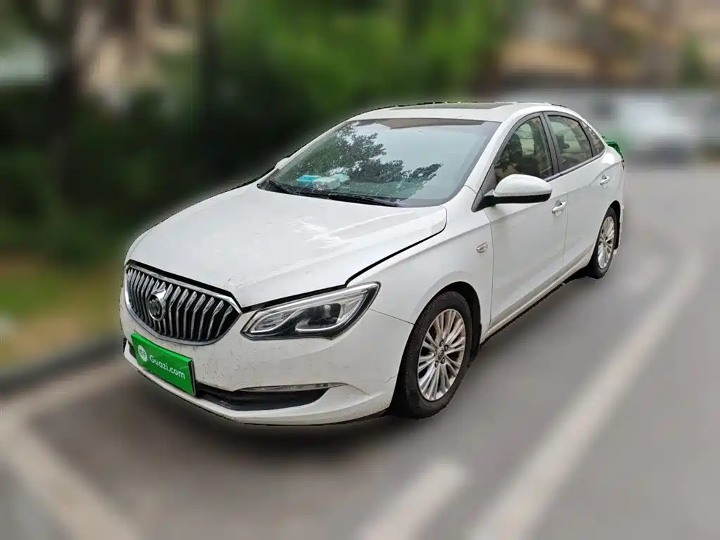 Buick Excelle 2016 — фото 1
