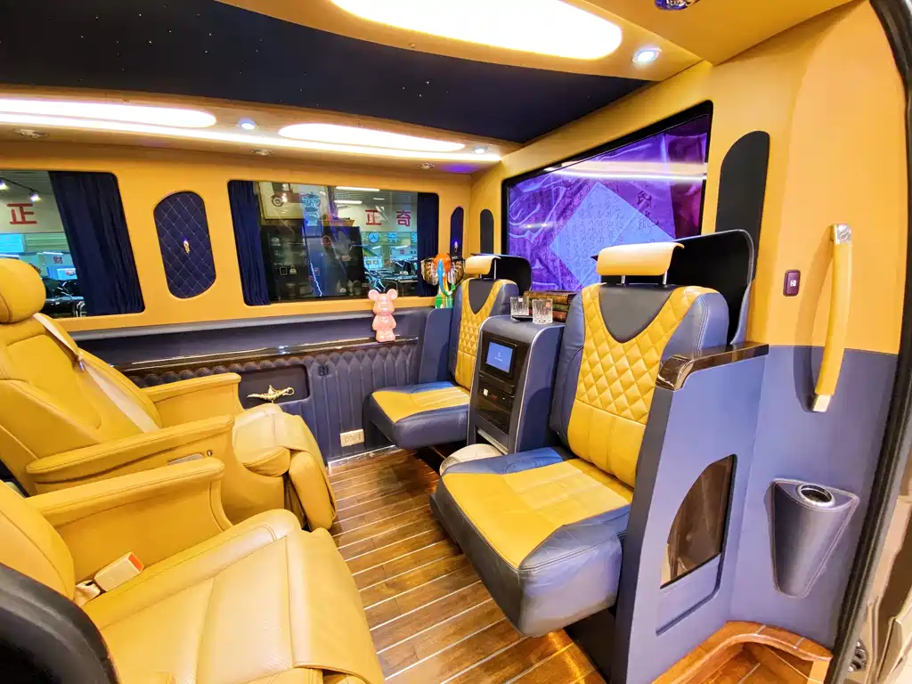 Mercedes-Benz Sprinter 2017 — фото 16
