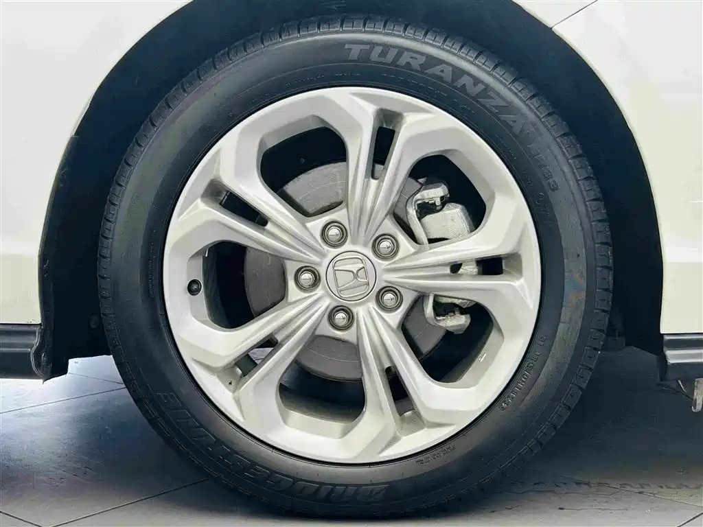 Honda Accord 2023 — фото 10