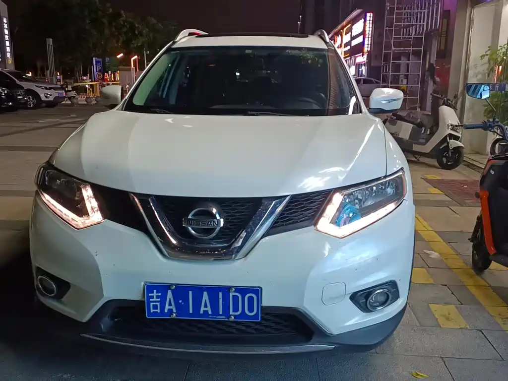 Nissan X-Trail 2016 — фото 2