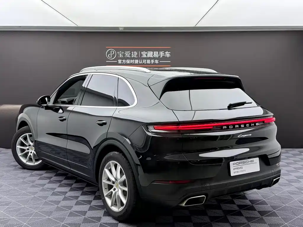 Porsche Cayenne 2024