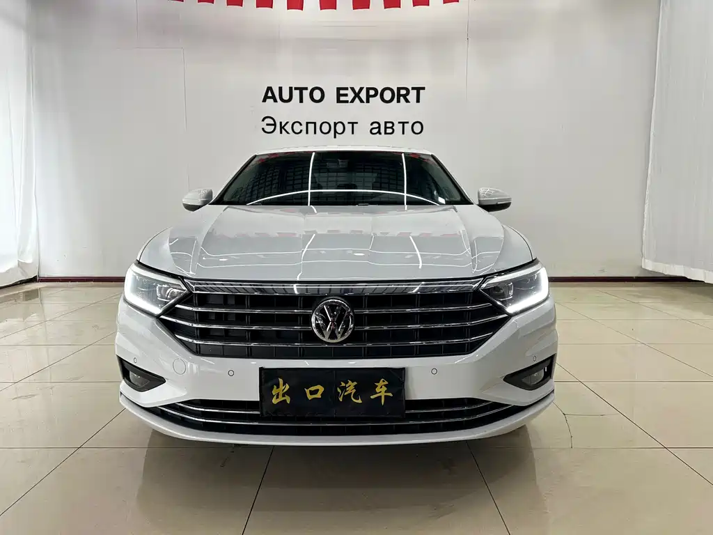 Volkswagen Sagitar 2022