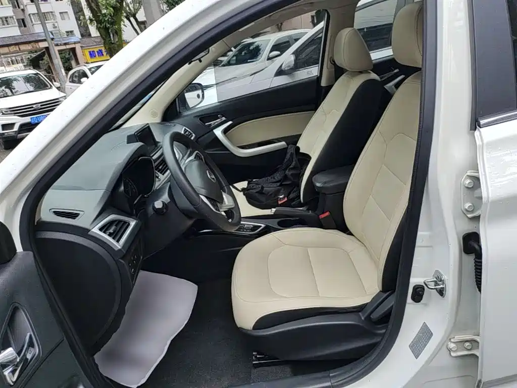Changan V7 2016 — фото 15