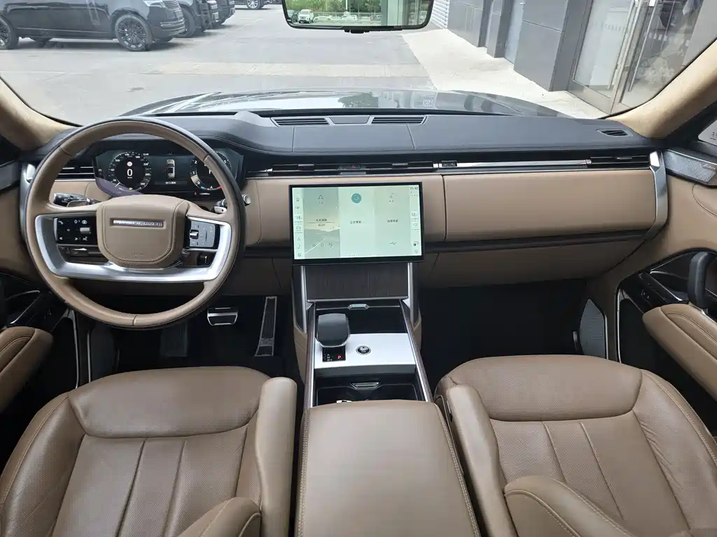Land Rover Range Rover 2024 — фото 12
