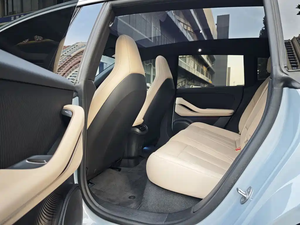 NIO ET5 2025